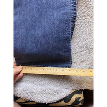 Load image into Gallery viewer, Liverpool Jeans Womens 6 Flared Union Jack Pocket Academia Preppy Lucy Bootcut
