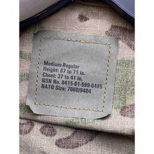 Load image into Gallery viewer, Army Combat Uniform Jacket Mens Medium Camoflauge Gorpcore Utility Coat NWT
