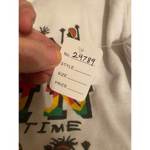 Load image into Gallery viewer, Jamaica Shirt Womens Small White Jammin Reggae Costal Beachy Travel Streetwear
