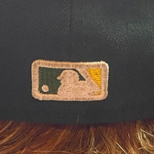 Load image into Gallery viewer, Oakland A's Baseball Hat On-Field MLB Fitted 7 3/8 New Era 59Fifty
