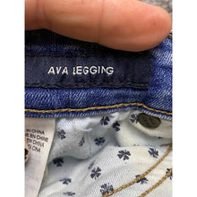 Load image into Gallery viewer, Lucky Brand Jeans Womens 4/27 Skinny Distressed Raw Hem Ava Legging Stretch
