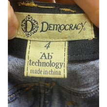 Load image into Gallery viewer, Democracy Jeans Womens 4 Dark Wash Stretchy Comfort Pockets Workwear Denim Lady
