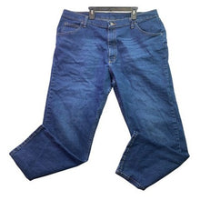 Load image into Gallery viewer, Wrangler Jeans Mens 40x30 Blue Rugged Workwear Everyday Outdoors Streetwear
