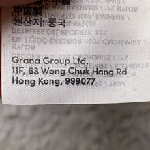 Load image into Gallery viewer, Grana Sweater Mens Extra Small Mongolian Cashmere V-Neck Preppy Dusty Plum
