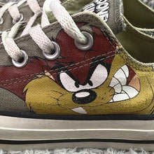 Load image into Gallery viewer, Converse Looney Tunes Shoes Mens 4 Tazmanian Devil Chuck Taylor Low Top Sneakers
