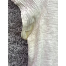 Load image into Gallery viewer, Lilly Pulitzer Shirt Womens Extra Small White V Neck Short Sleeve Fairycore
