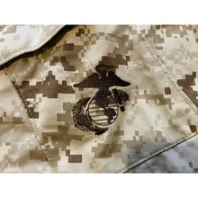 Load image into Gallery viewer, US Marines Jacket Mens Small Desert Camo Digital Pixel Skater Grunge Button Down
