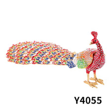 Load image into Gallery viewer, Crown with Cross Jewelry Case
