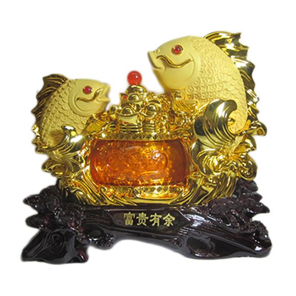 2 FISHES W/ MONEY BASKET