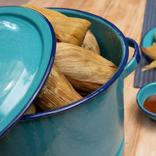 Load image into Gallery viewer, 15Qt Steamer Pot w/ Lid &amp; Trivet
