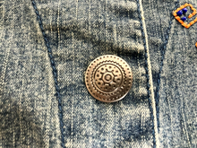 Load image into Gallery viewer, Hearts of Palms Jacket Womens 14 3XL Button Front Denim Jean Aztec Embroidered
