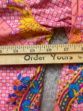 Load image into Gallery viewer, VTG Onward Shirt Womens Medium Pink AOP Goose Boho Trippy Colorful Button Up 70s
