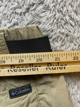 Load image into Gallery viewer, Columbia Pants Adult 42x32 Khaki Convertible Cargo Utility Hiking Outdoor Mens
