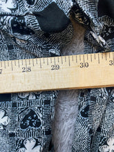 Load image into Gallery viewer, VTG Pendleton Shirt Womens 3X Black White AOP Clubs Hearts Button Up USA Plus
