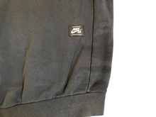 Load image into Gallery viewer, Nike Sweatshirt Adult Large Black SB Crew Neck Fleece Sweater Skateboard Mens
