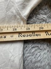 Load image into Gallery viewer, VTG Pembroke Welsh Corgi Shirt Adult Medium White Single Stitch Cindy Furmen 80s
