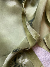 Load image into Gallery viewer, Handmade Shirt Womens 3X Green Button Up AOP Peasant Boho Whimsical Plus Ladies
