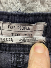Load image into Gallery viewer, Free People Jeans Womens 31x27 Gray Straight Leg Spandex Stretch Corduroy Ladies
