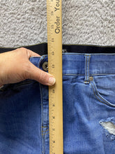 Load image into Gallery viewer, Torrid Jeans Women 22S(41x26.5) Bombshell Skinny Premium Stretch Destroyed Denim
