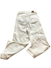 Load image into Gallery viewer, BDG Urban Outfitters Jeans Adult 29x28 White A-Wide Raw Hem Baggy Hip Hop Mens
