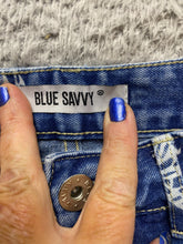 Load image into Gallery viewer, Blue Savvy Jeans Womens 5/27 (29x25) Denim AOP Butterfly Print Whimsical Rayon
