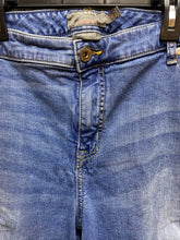 Load image into Gallery viewer, Torrid Jeans Womens 24 Plus Blue Denim Distressed Boyfriend Vintage Stretch
