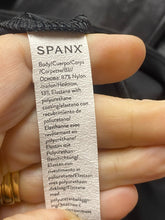 Load image into Gallery viewer, SPANX Leggings Womens Small (23x27) Black Faux Leather Stretch Pull On Biker NWT
