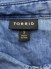 Load image into Gallery viewer, Torrid Shirt Womens 3 3X Blue Button Up Chambray Pocket Denim Plus Ladies
