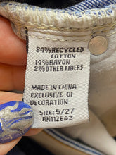 Load image into Gallery viewer, Blue Savvy Jeans Womens 5/27 (29x25) Denim AOP Butterfly Print Whimsical Rayon

