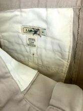 Load image into Gallery viewer, LL Bean Shorts Womens 8 (28x7) Tan Khaki Pleated High Waist Chino Casual Ladies

