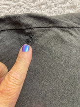 Load image into Gallery viewer, VTG Cat Shirt Womens 2XL XXL Black Senara Art Flower Basket Artsy Single Stitch
