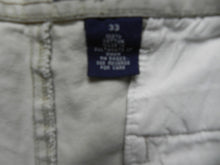 Load image into Gallery viewer, GAP Shorts Adult 33 Pleated Relaxed Fit Chino Utility Casual Khakis Mens
