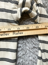 Load image into Gallery viewer, Cupcakes &amp; Cashmere Shirt Womens Small Button Front Side Slit Stretch Rayon Lady
