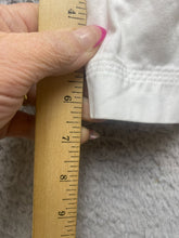 Load image into Gallery viewer, Lauren Ralph Lauren Shorts Womens 16x6 White Flat Front Chino Solid Casual Lady
