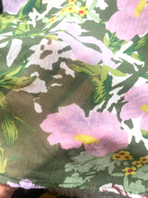 Load image into Gallery viewer, Kaktus Shirt Womens Extra Large Black Floral Button Up Casual Blouse Tunic Rayon
