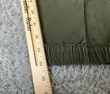 Load image into Gallery viewer, Duluth Pants Womens 16 (33x24) Utility Cropped Zip Pocket Outdoor Spandex Lady
