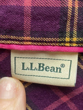 Load image into Gallery viewer, LL Bean Shirt Women Extra Small Burgundy Scotch Plaid Button Up Flannel Collared
