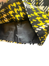 Load image into Gallery viewer, J Crew Skirt Womens 6 (34x15) Gold Black Houndstooth Wool Nylon Lined Mini Lady
