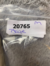 Load image into Gallery viewer, Greg Norman Shorts Adult 36x8 Flat Front Chino Outdoor Performance Golf Mens
