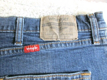 Load image into Gallery viewer, Wrangler Jeans Adult 48x30 Blue Relaxed Fit Whiskered Zip Fly Denim 97FXWXD Mens
