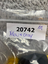 Load image into Gallery viewer, Gerry Jacket Adult Large Yellow Black Windbreaker Zip Up Snaps Outdoor Nylon Men
