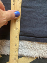 Load image into Gallery viewer, Maryland Shirt Adult Large Black Hot Crabs Cold Beer Taps &amp; Traps Crewneck Mens
