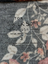 Load image into Gallery viewer, Torrid Dress Womens 3 Black Peach AOP Flower Sper Soft Plush Skater Flared Boho
