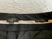 Load image into Gallery viewer, Ann Taylor Pants Women 4P (30x29) Julie Trouser Straight Leg Dress Career Petite

