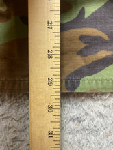 Load image into Gallery viewer, US Army Jacket Adult Medium Regular Camo Studded Westbrook Military Uniform Mens
