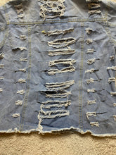 Load image into Gallery viewer, THRILL Jeans Jacket Womens 3X Blue Distressed Denim Destroyed Ripped Plus Ladies
