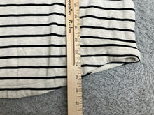 Load image into Gallery viewer, Vineyard Vines Sweatshirt Adult Small White The Shep Shirt Whale Pockets Mens
