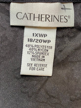 Load image into Gallery viewer, Catherines Shirt Womens 1XWP Black Velvet AOP Floral Boho Nylon Spandex Petite
