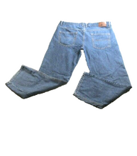 Load image into Gallery viewer, Beverly Hills Polo Club Jeans Adult 42x32 Straight Leg Medium Wash Denim Mens
