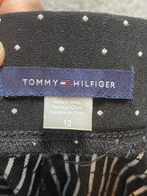 Load image into Gallery viewer, Tommy Hilfiger Pants Womens 12 (33x27.5) Viscose Nylon Spandex Stretch Polkadots

